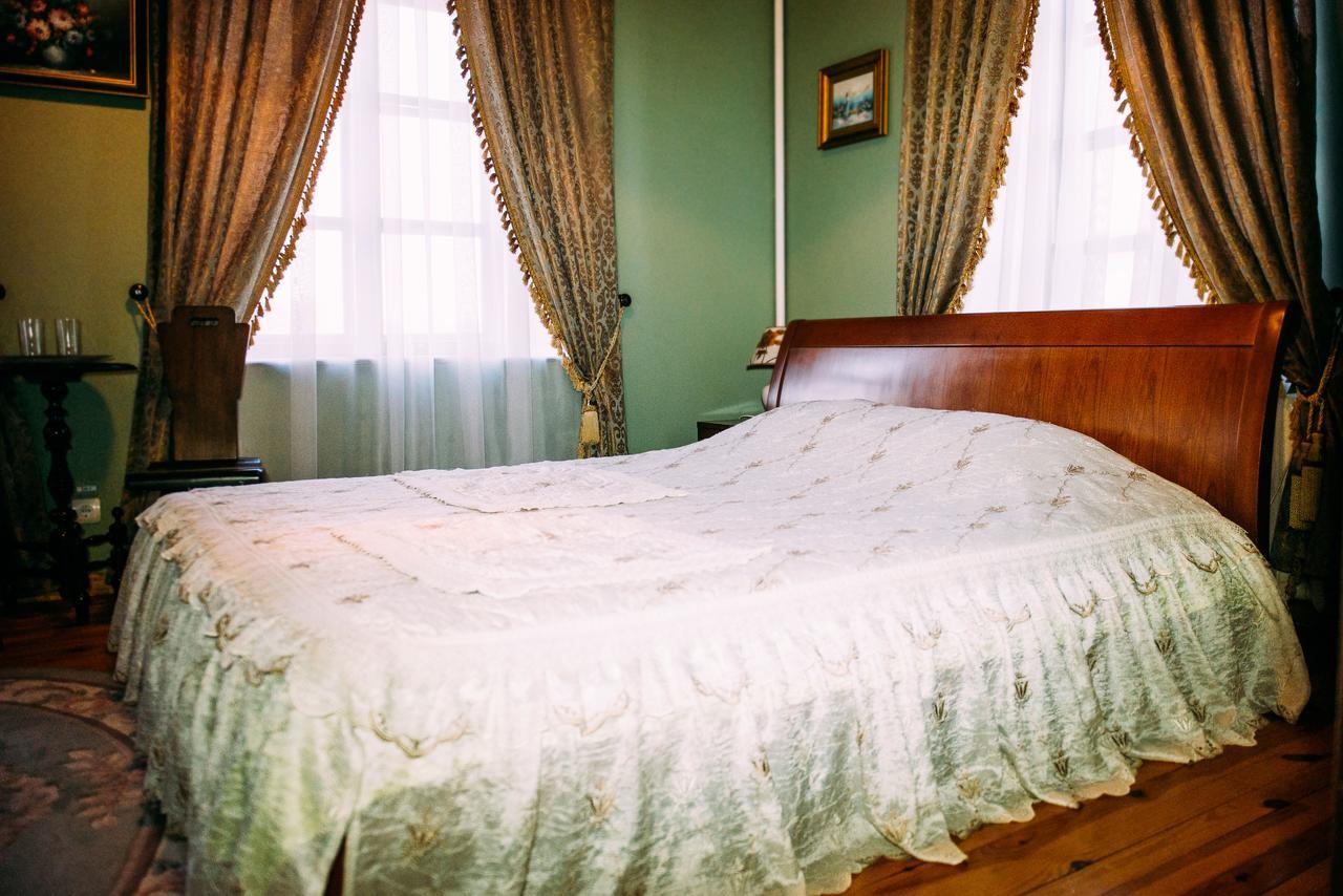 Отель Antique House Дубно